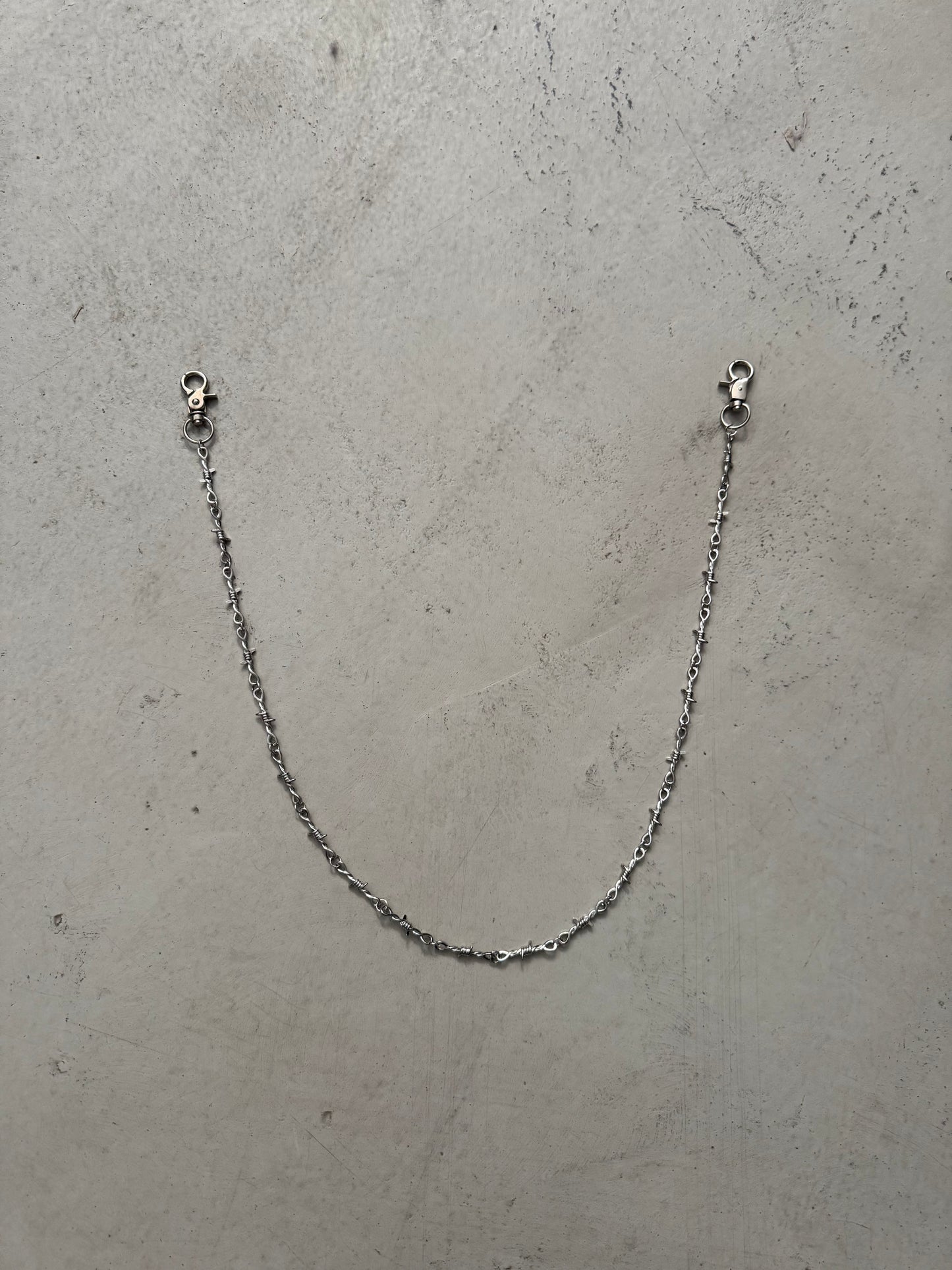 barbed wire walletchain