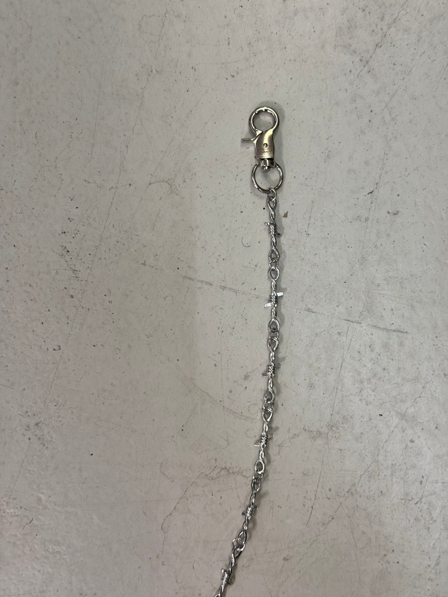 barbed wire walletchain